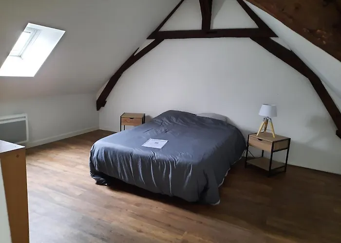 Maison Centre Connerre - Proche 24H - 11 Pers - 4 Chambres