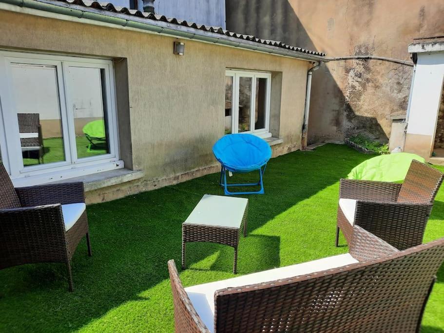 Maison Centre - Proche 24h - 11 Pers - 4 Hébergement de vacances Connerré